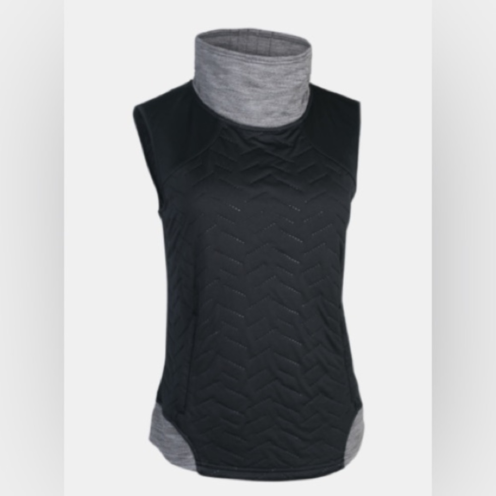 NWOT Under Armour Womens Coldgear Reactor Exert Training Vest S